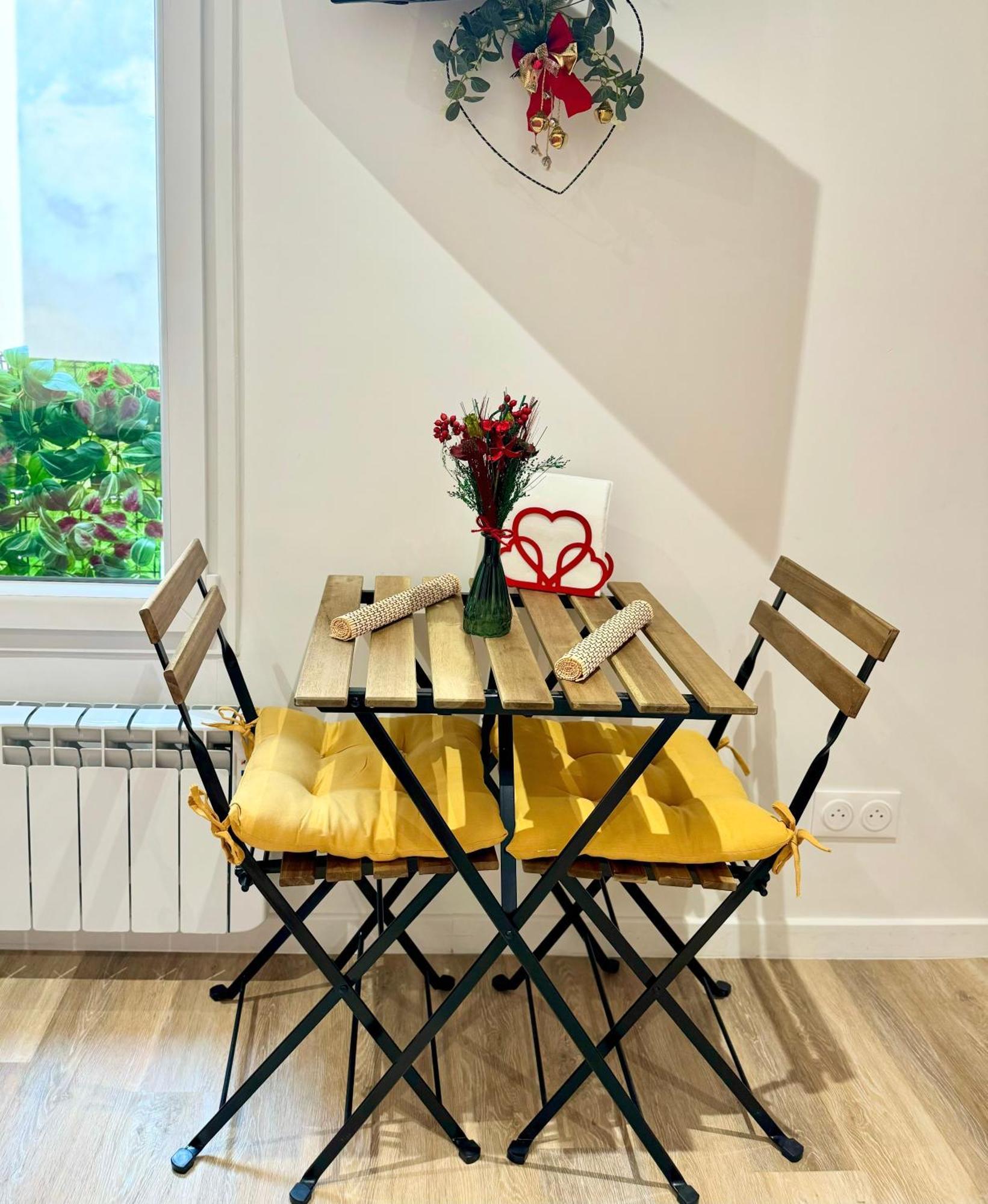 Amelie Poulain Studio In Heart Of Montmartre Παρίσι Εξωτερικό φωτογραφία